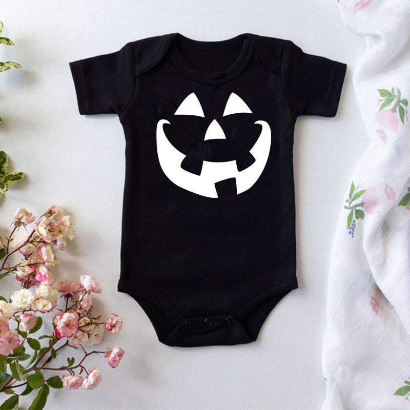 Perfect bodysuit for a babies first Halloween