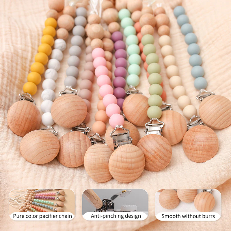 Pure colour pacifiers, anti pinching design, and smooth without burrs
