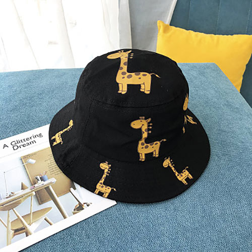 giraffe bucket hat