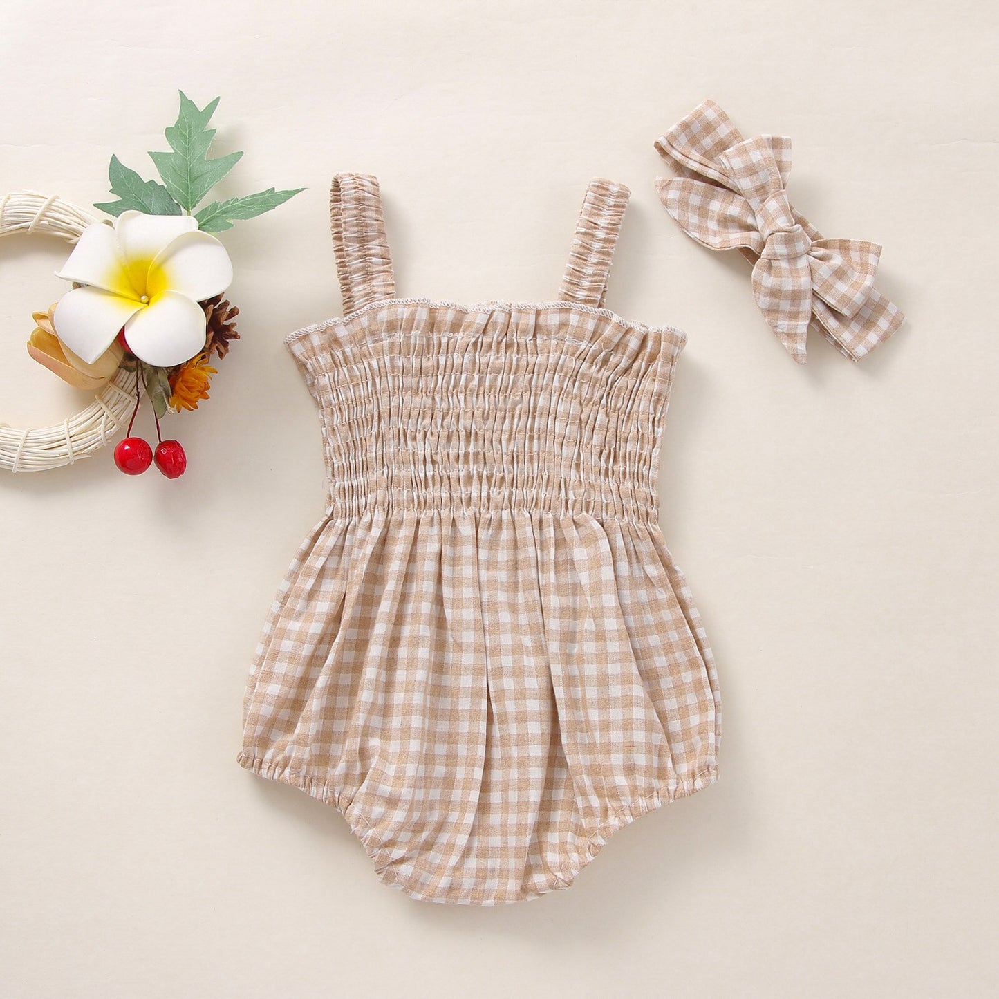 Matching head, summer outfit