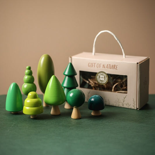 This product is made of quality logs and comes with an exquisite gift box packaging. There are 8 different wooden forest tree toys. These can be used as a child's toy, or as a baby room decoration, as well as an auxiliary prop for baby photography.